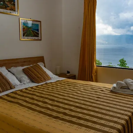 Incanto Golden Place Guest house Reggio Calabria